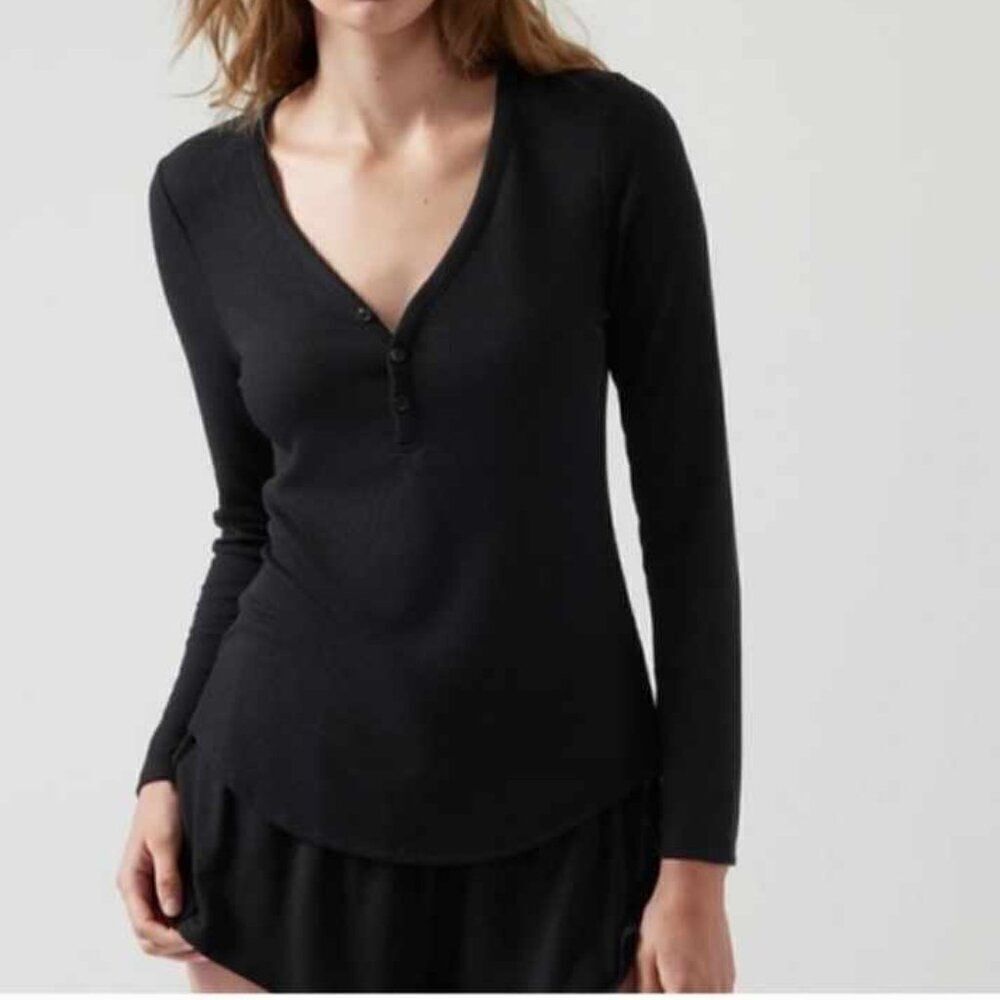 Athleta Wind Down Long Sleeve Sleep Top Waffle Black